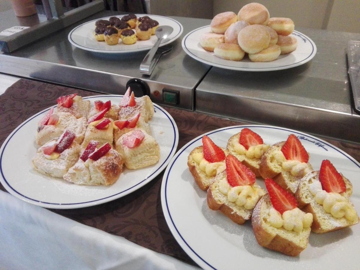 California Pastry Hotel Cervia Eksteriør bilde